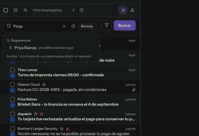 Se escribe Priya en el cuadro de búsqueda, se pulsa Buscar y los mensajes que coinciden aparecen en la lista. · Reviewed for MailVault version 2.20.0