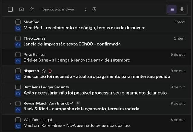 Uma linha de mensagem é clicada com o botão direito, Adiar é escolhido e um seletor oferece Mais tarde hoje, Amanhã, o fim de semana e a próxima semana. Amanhã é escolhido e a mensagem sai da Caixa de entrada. · Reviewed for MailVault version 2.20.0